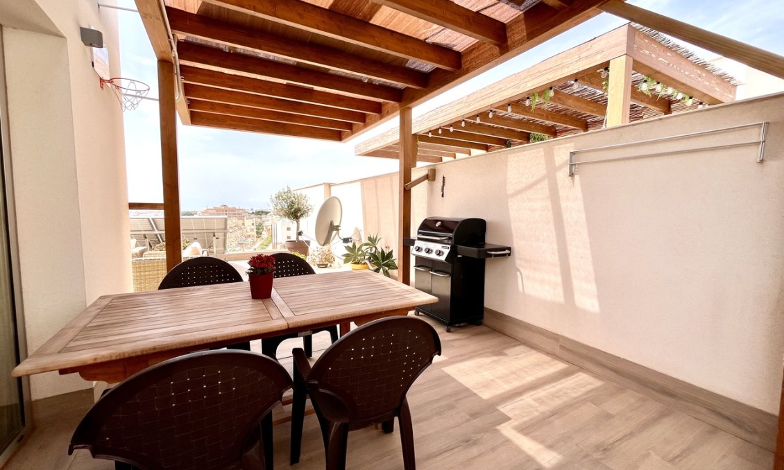 Segunda mano - Ático -
Villamartin - Costa Blanca