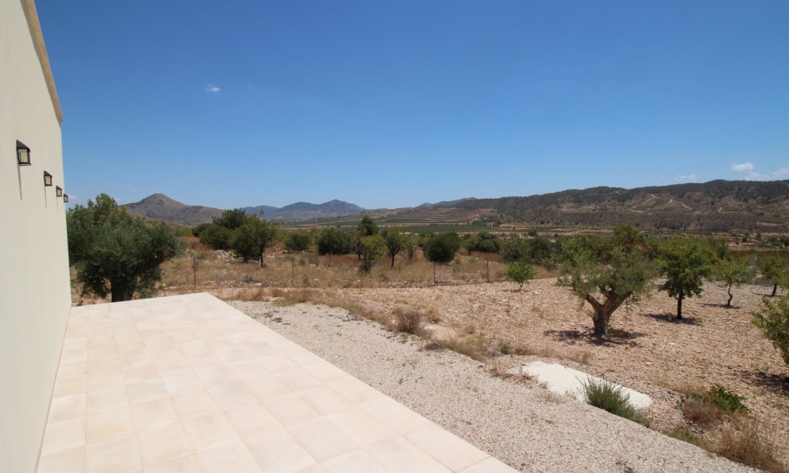 Segunda mano - Villa -
Macisvenda - Inland
