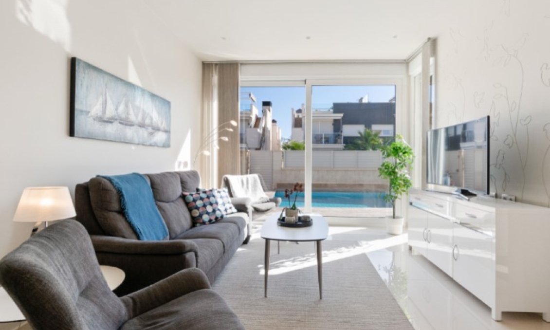 Segunda mano - Villa -
Torrevieja - Costa Blanca