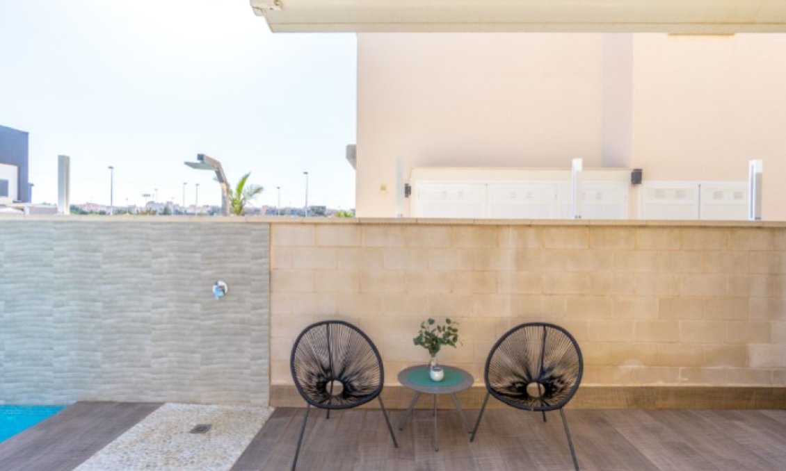 Segunda mano - Villa -
Torrevieja - Costa Blanca