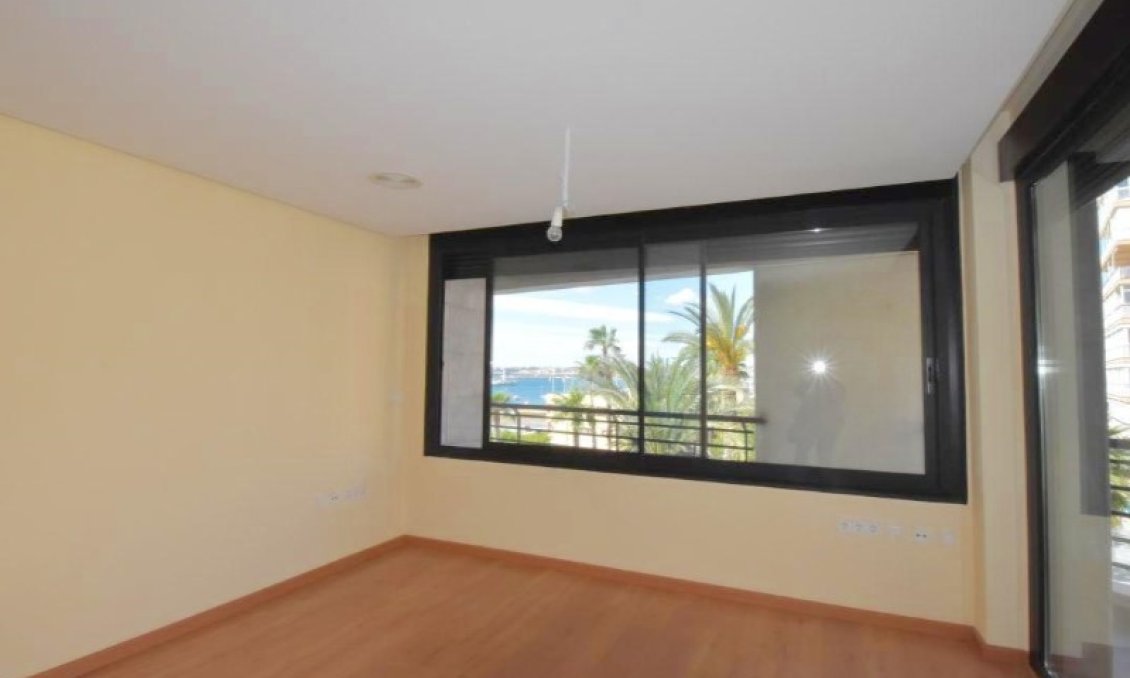 Segunda mano - Apartamento -
Torrevieja - Costa Blanca