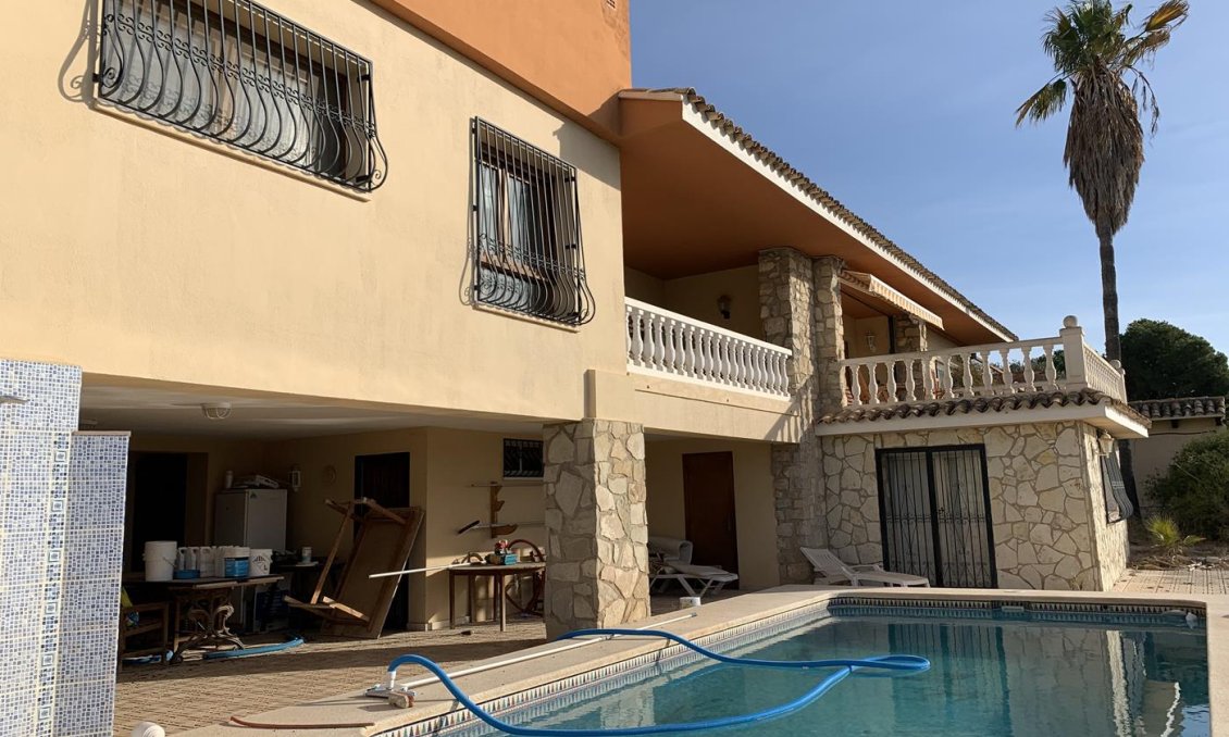 Wiederverkauf - Villa -
La Nucía - Costa Blanca