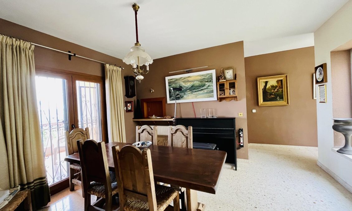 Wiederverkauf - Villa -
La Nucía - Costa Blanca