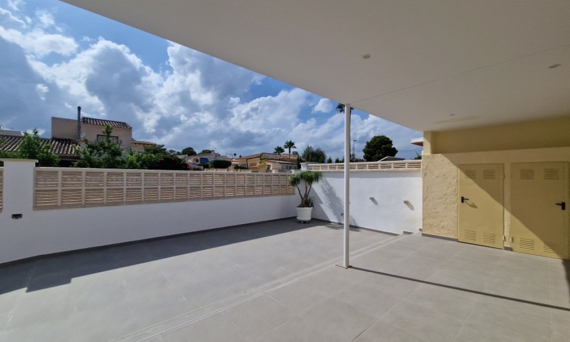 Segunda mano - Semi Detached -
La Nucía - Costa Blanca