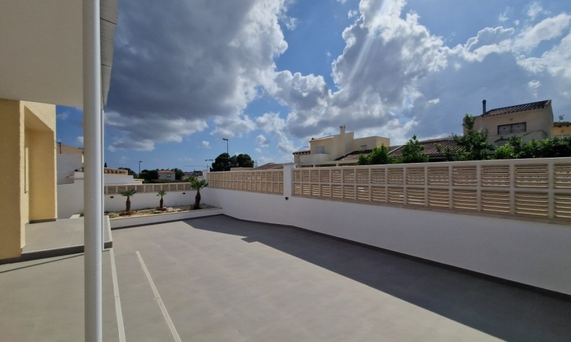 Segunda mano - Semi Detached -
La Nucía - Costa Blanca