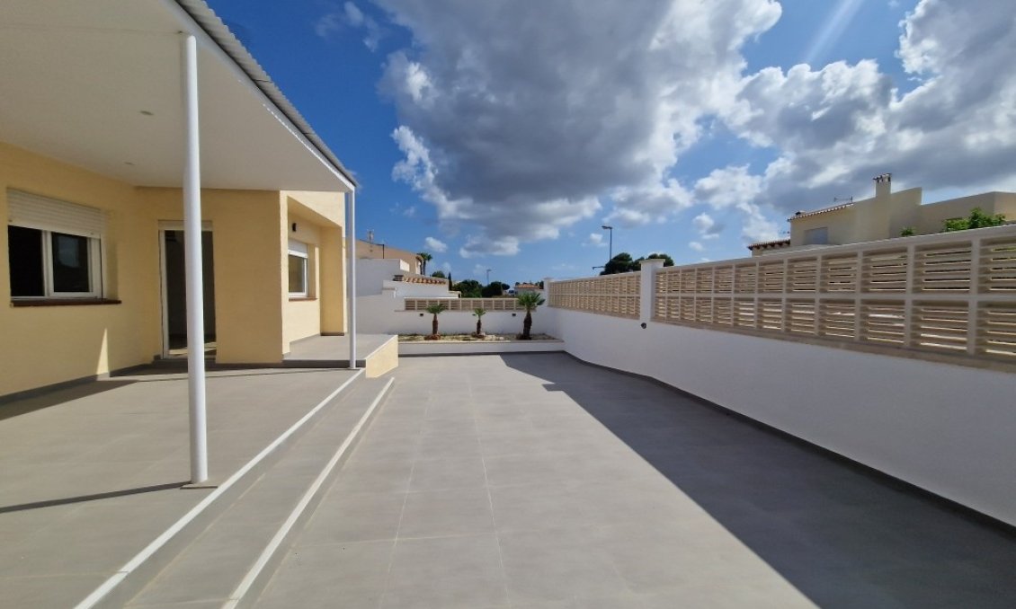 Segunda mano - Semi Detached -
La Nucía - Costa Blanca