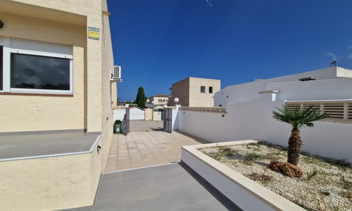 Segunda mano - Semi Detached -
La Nucía - Costa Blanca