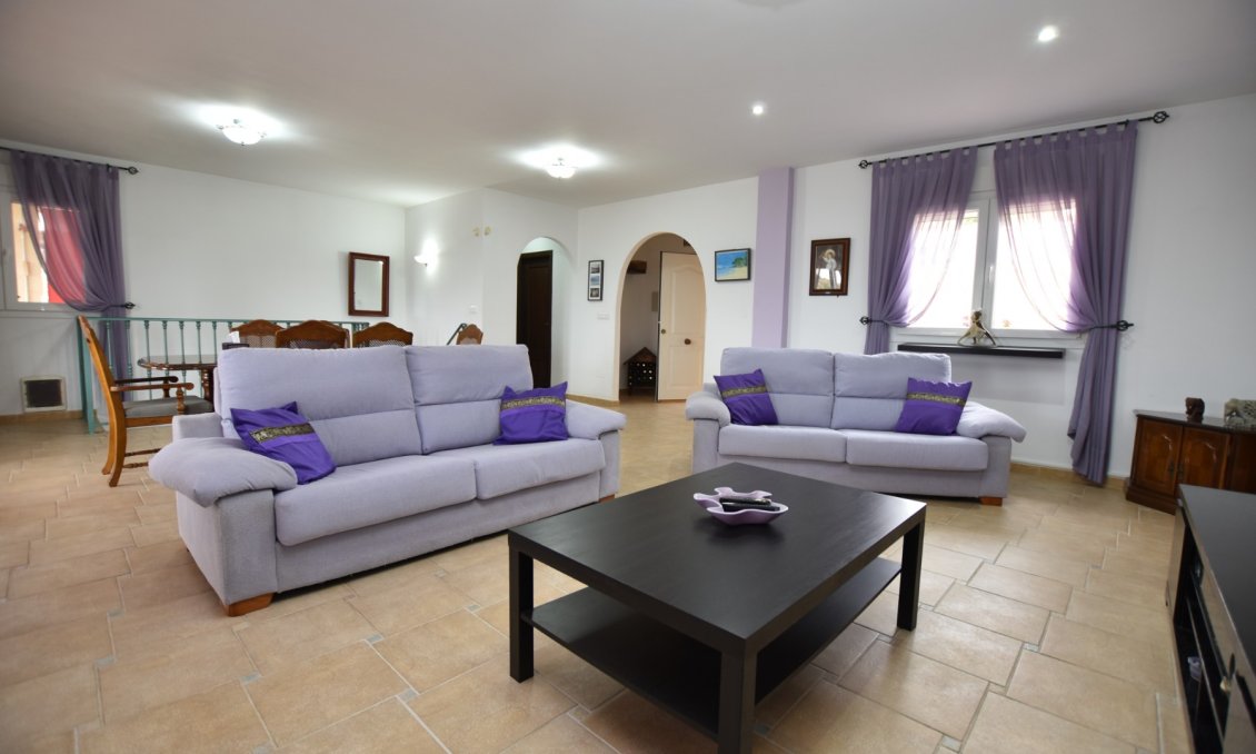 Segunda mano - Villa -
Algorfa - Inland