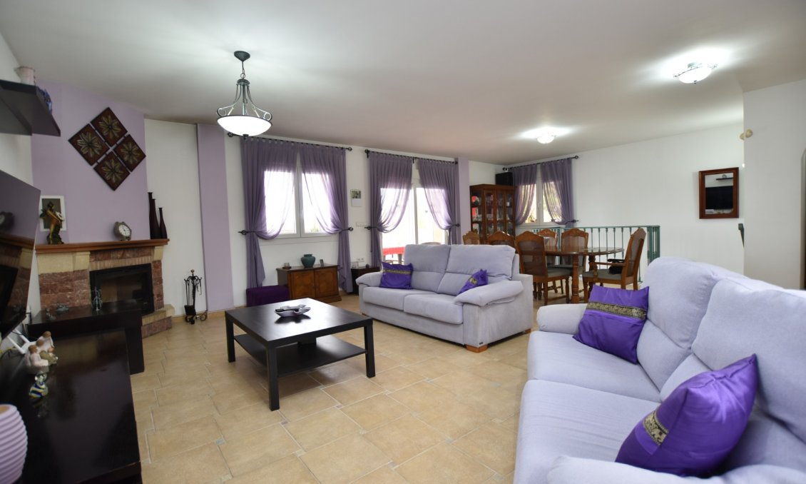 Segunda mano - Villa -
Algorfa - Inland