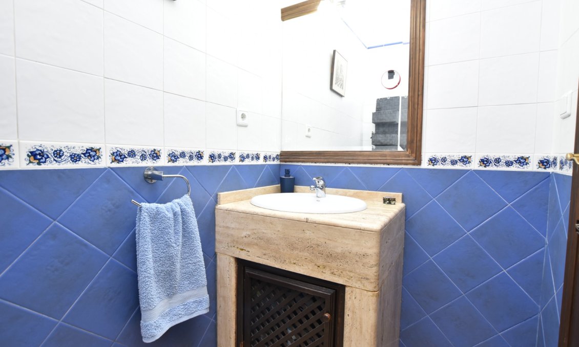 Segunda mano - Villa -
Algorfa - Inland