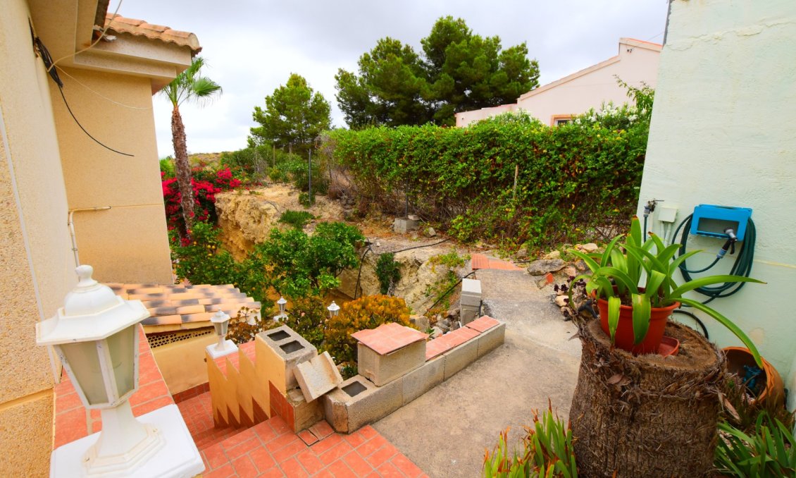 Segunda mano - Villa -
Algorfa - Inland
