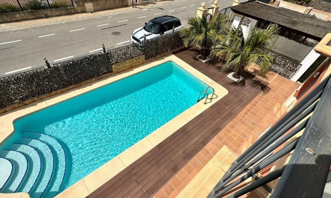 Segunda mano - Villa -
Finestrat - Costa Blanca