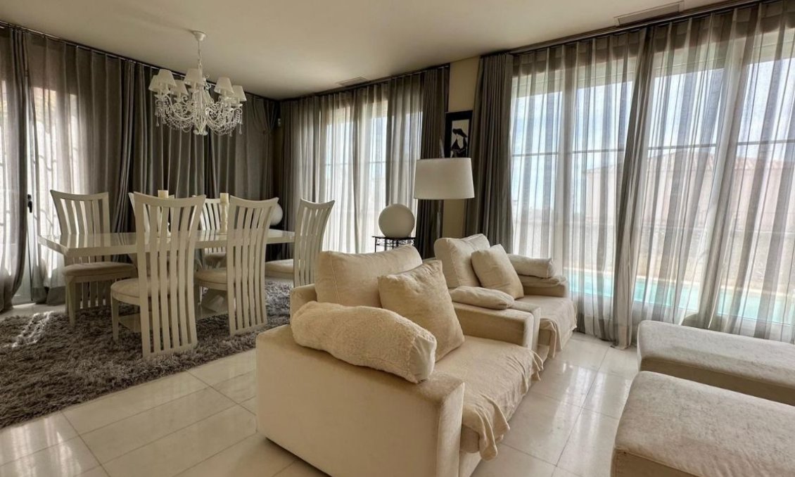 Segunda mano - Villa -
Finestrat - Costa Blanca