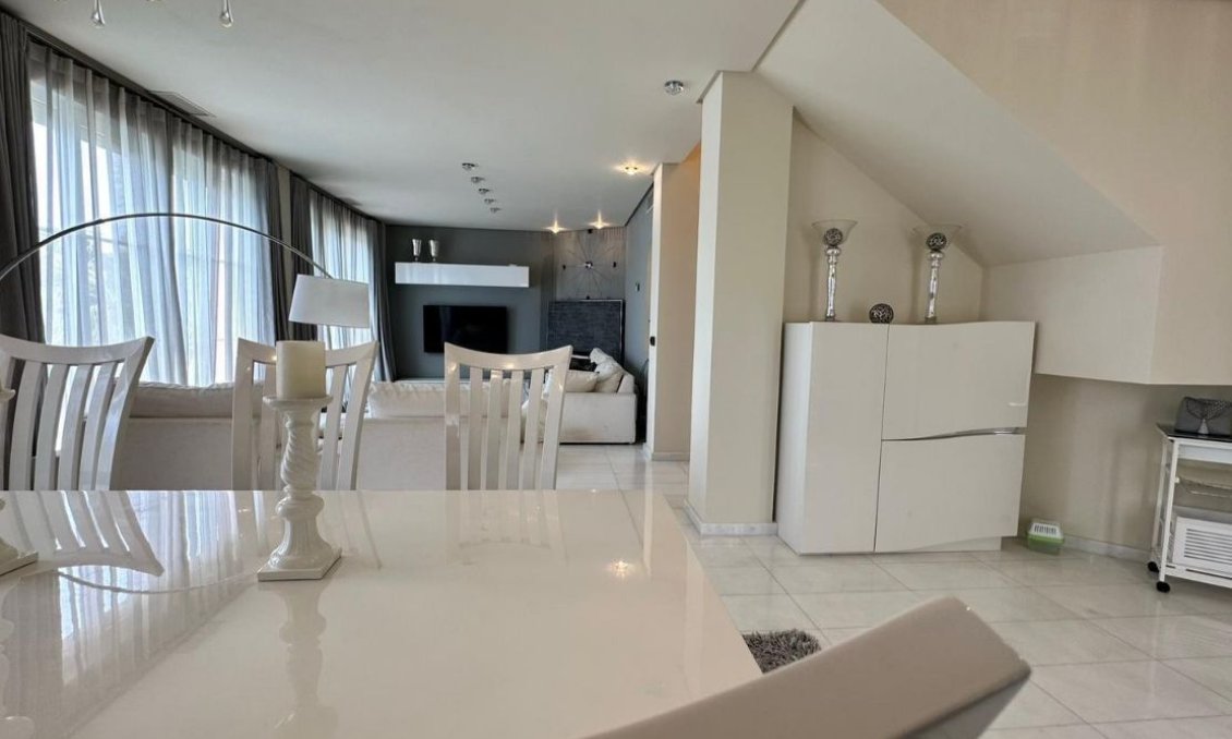 Segunda mano - Villa -
Finestrat - Costa Blanca