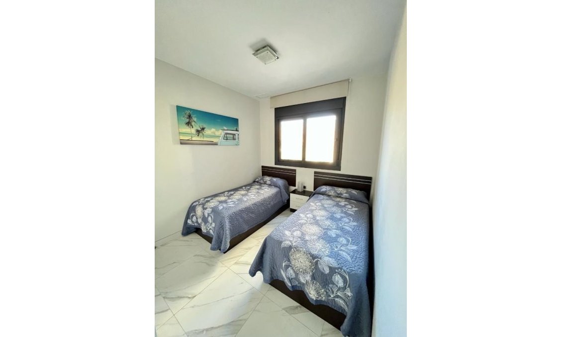 Segunda mano - Apartamento -
Benidorm - Costa Blanca