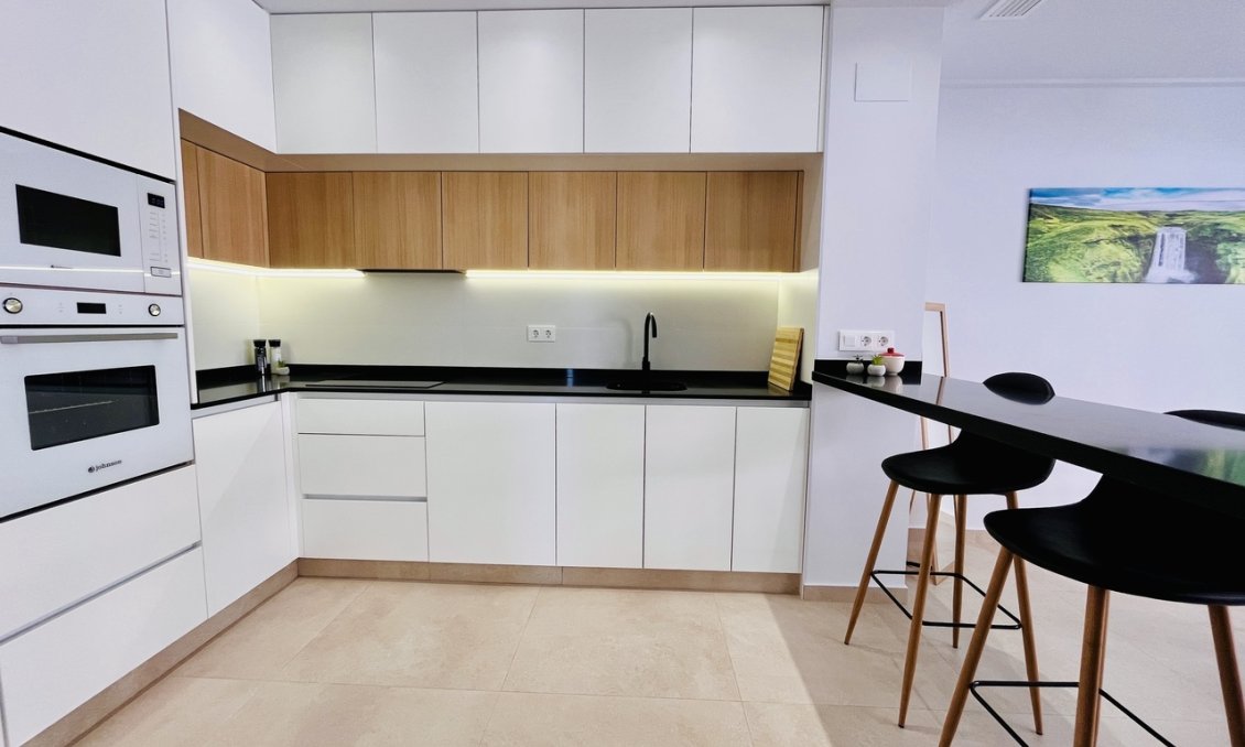 Segunda mano - Apartamento -
El Raso - Costa Blanca