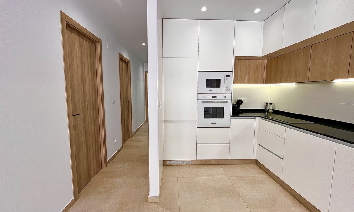 Segunda mano - Apartamento -
El Raso - Costa Blanca