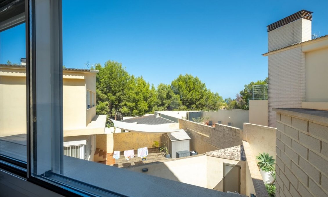 Segunda mano - Villa -
Alfas del Pí - Costa Blanca