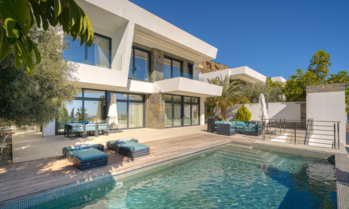 Segunda mano - Villa -
Finestrat - Costa Blanca