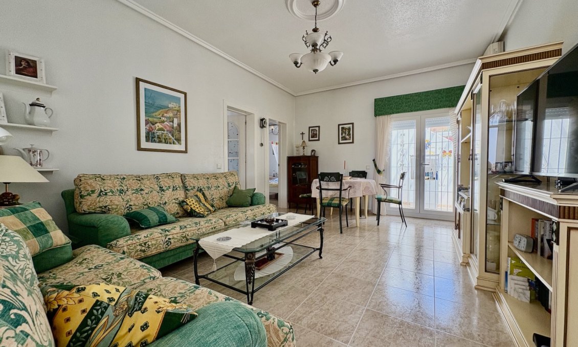 Segunda mano - Town House -
Ciudad Quesada - Costa Blanca