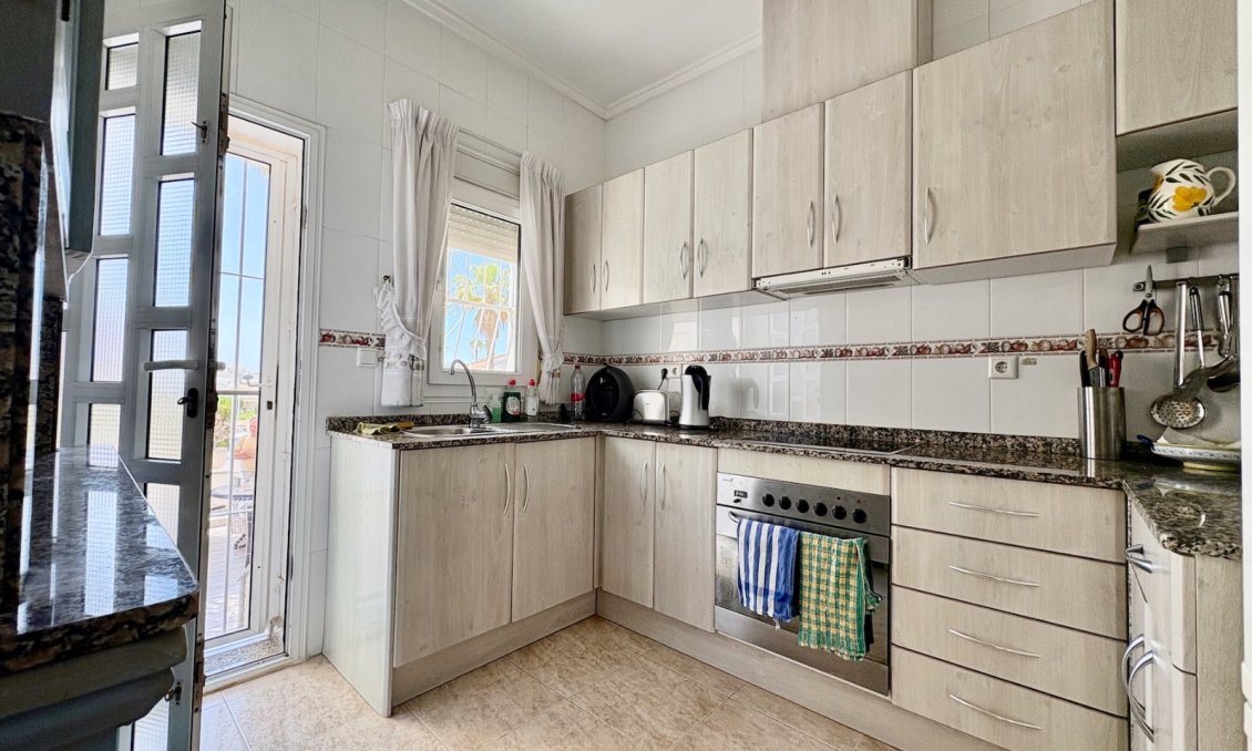 Segunda mano - Town House -
Ciudad Quesada - Costa Blanca