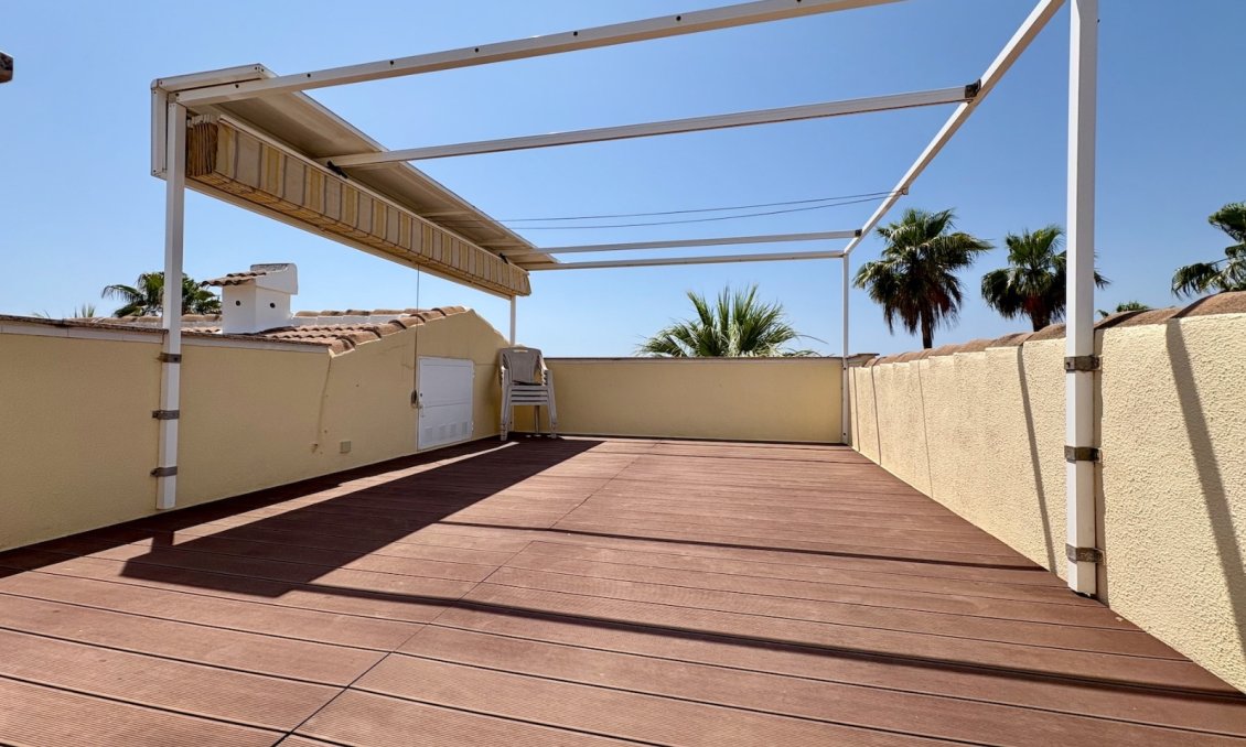 Segunda mano - Town House -
Ciudad Quesada - Costa Blanca