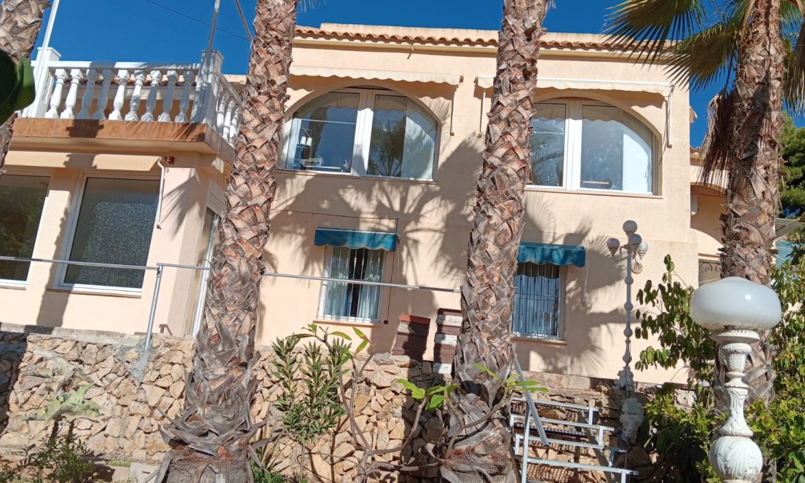 Segunda mano - Villa -
La Nucía - Costa Blanca