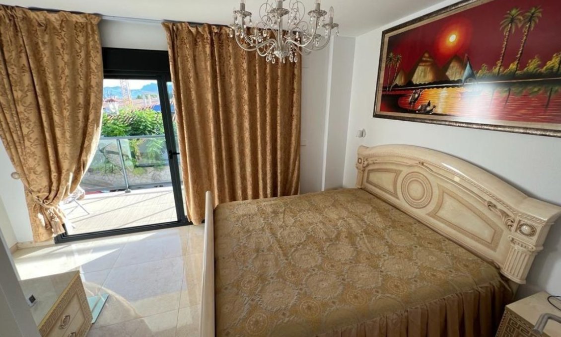 Segunda mano - Villa -
Polop - Costa Blanca