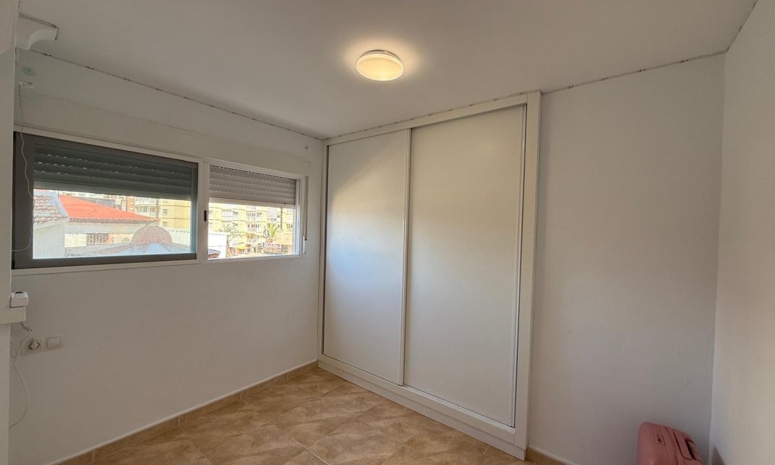 Segunda mano - Apartamento -
Benidorm - Costa Blanca