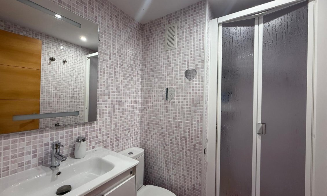 Segunda mano - Apartamento -
Benidorm - Costa Blanca