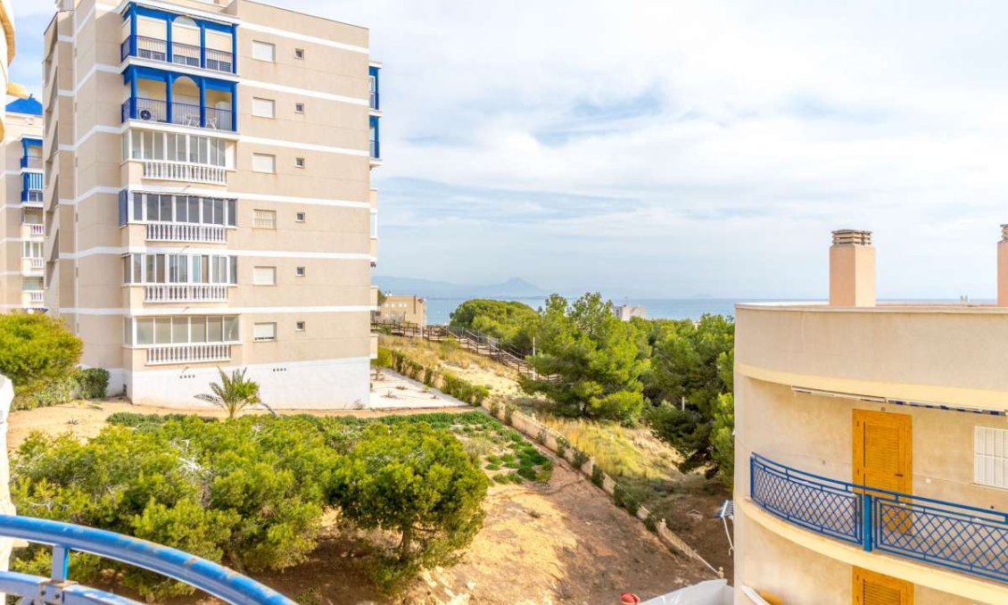 Segunda mano - Apartamento -
Arenales del Sol - Costa Blanca