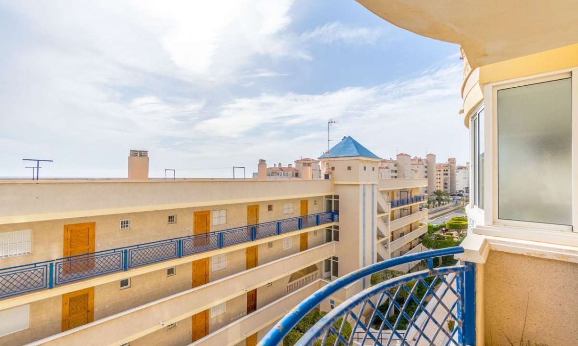 Segunda mano - Apartamento -
Arenales del Sol - Costa Blanca