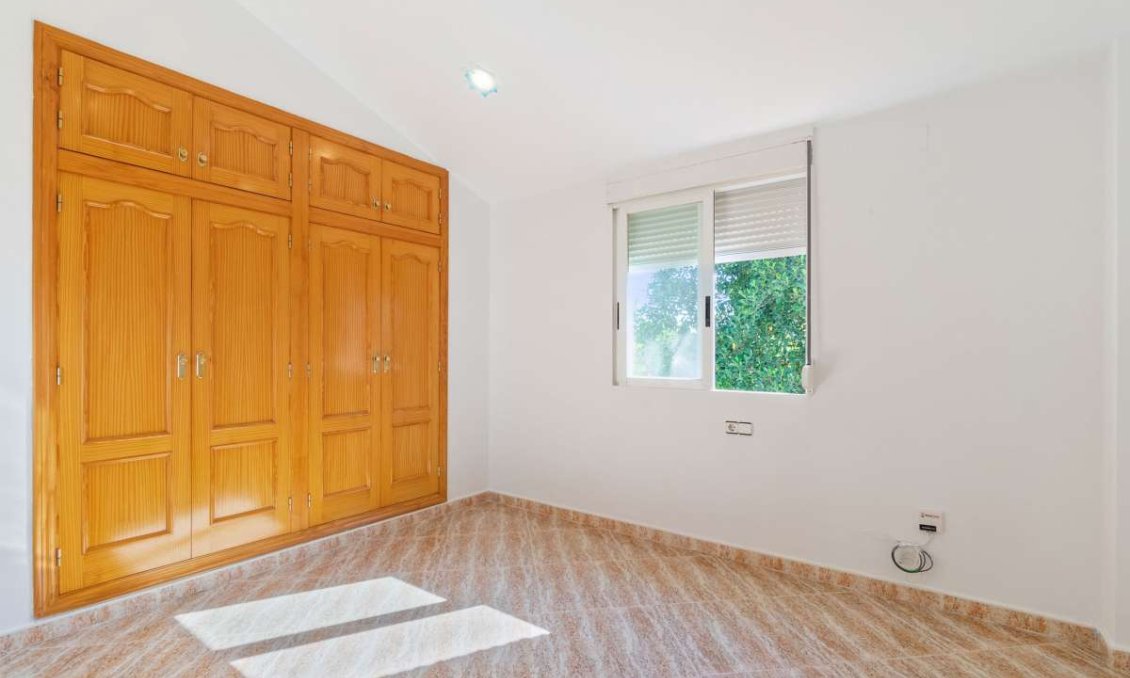 Segunda mano - Villa -
Orihuela - Inland