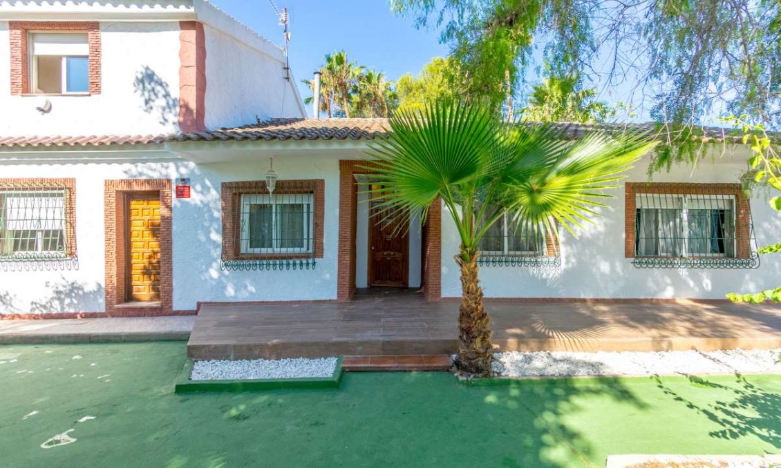 Segunda mano - Villa -
Orihuela - Inland