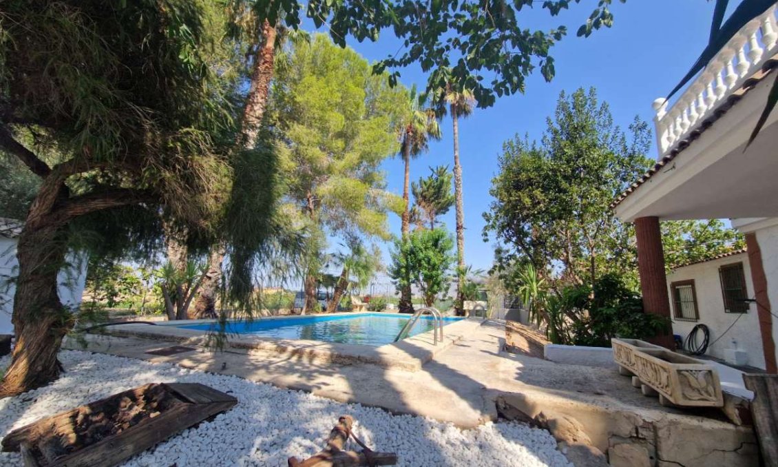 Segunda mano - Villa -
Orihuela - Inland