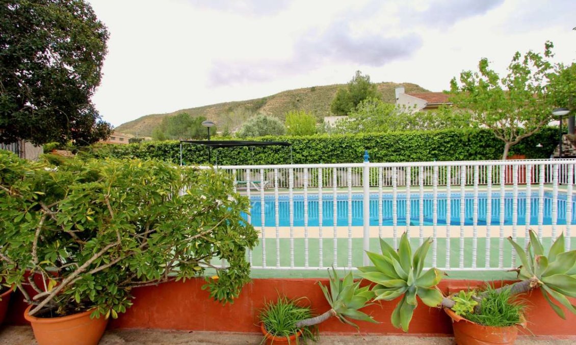 Segunda mano - Villa -
Canadas De San Pedro - Inland