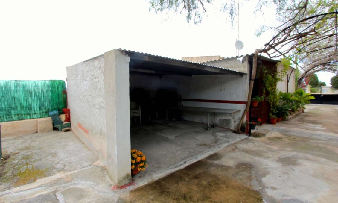 Segunda mano - Villa -
Canadas De San Pedro - Inland
