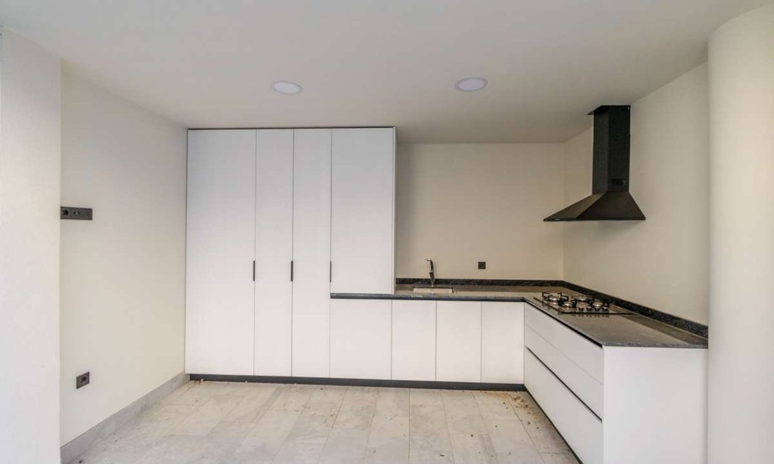 Resale - Villa -
Torre de la Horadada - Costa Blanca