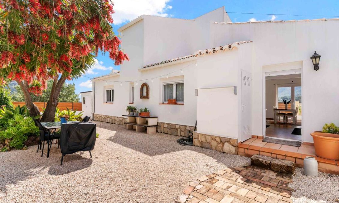 Segunda mano - Villa -
Murla - Inland