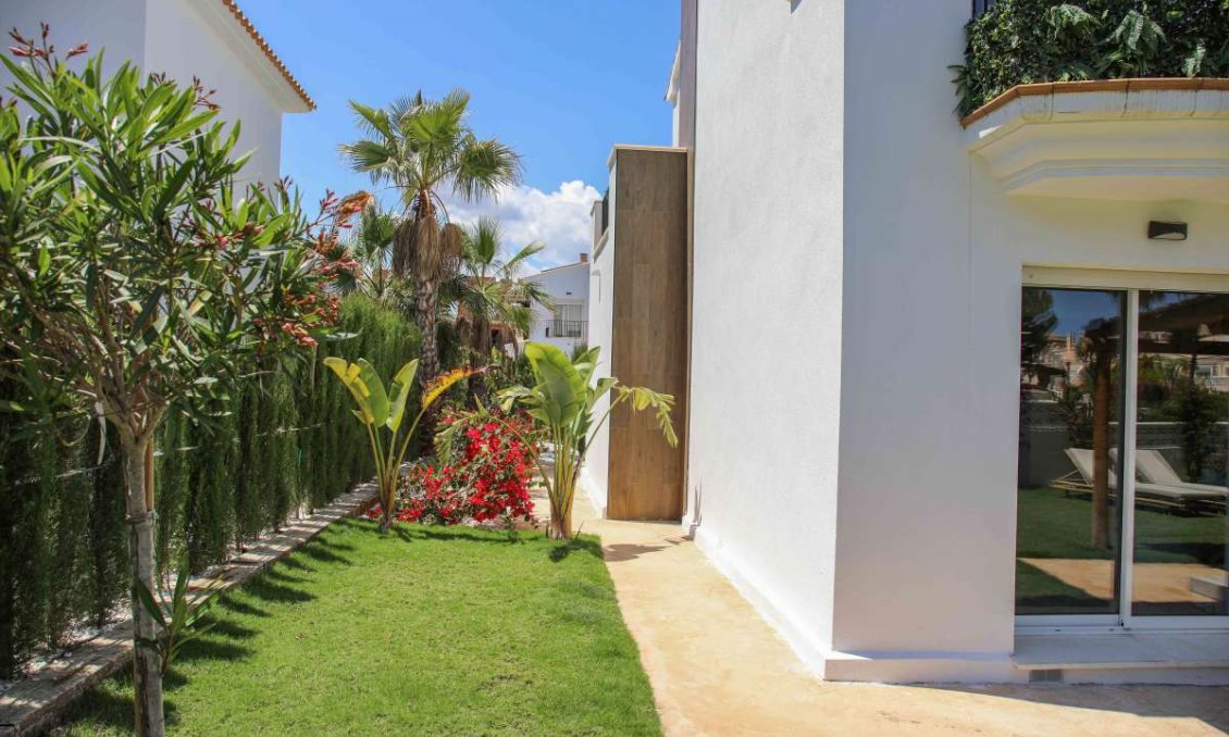 Segunda mano - Villa -
Denia - Costa Blanca