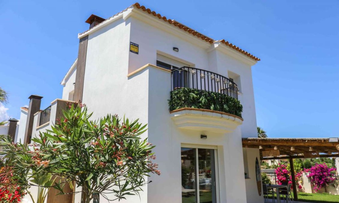Segunda mano - Villa -
Denia - Costa Blanca