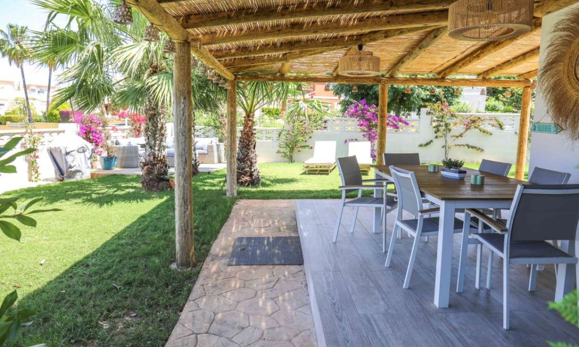 Segunda mano - Villa -
Denia - Costa Blanca