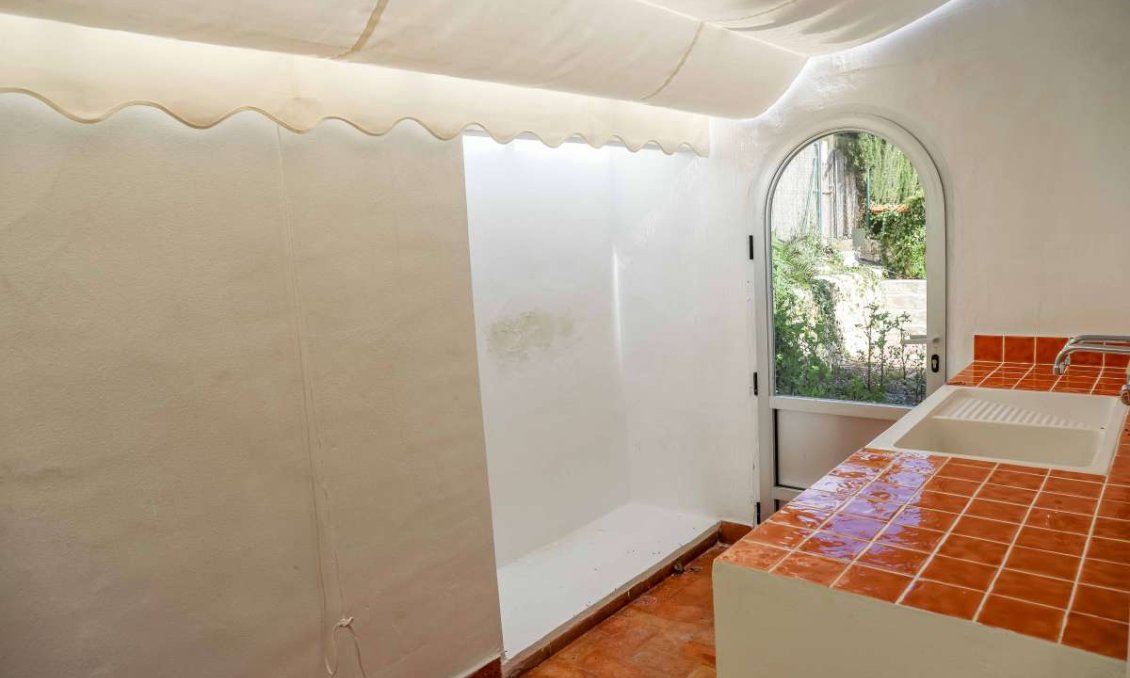 Használt Ingatlanok - Villa -
Jávea - Costa Blanca