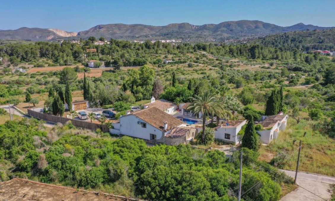Segunda mano - Villa -
Jesus Pobre - Inland
