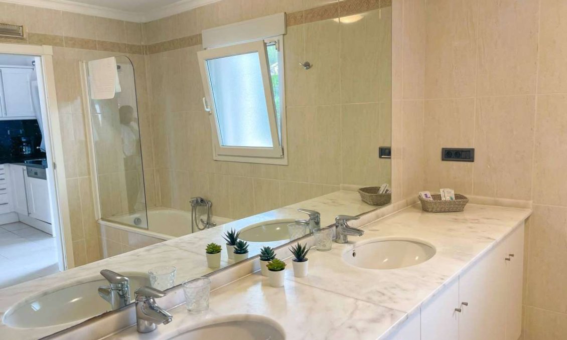 Használt Ingatlanok - Apartman -
Benissa Costa - Costa Blanca