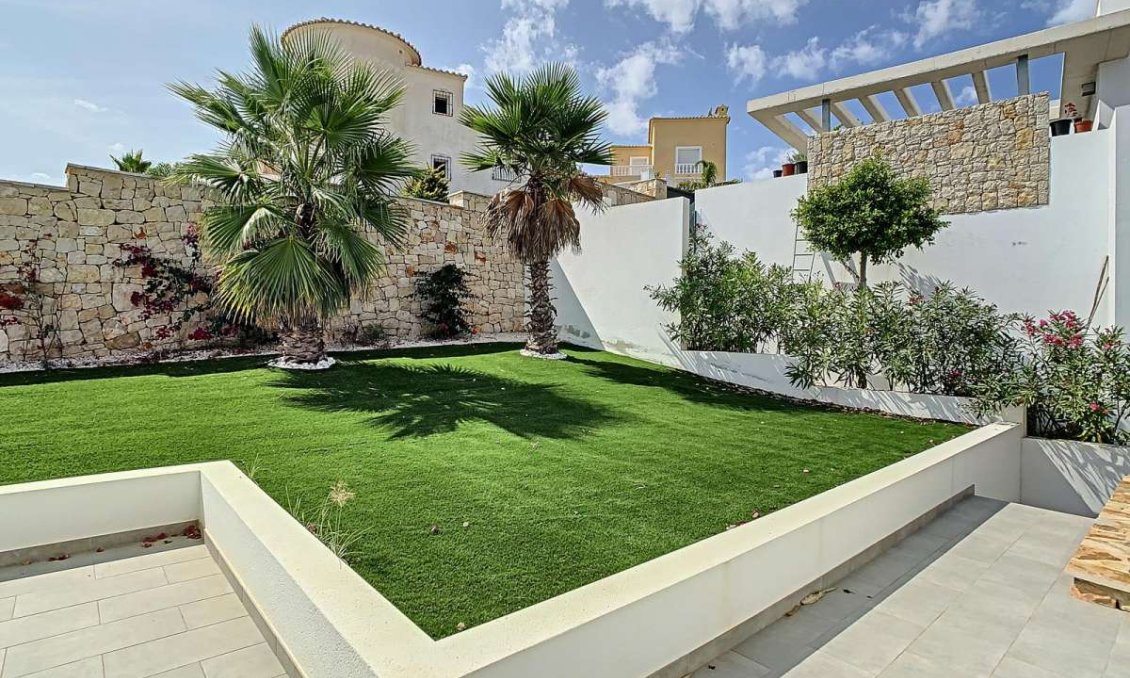 Segunda mano - Villa -
Cumbre del Sol - Costa Blanca