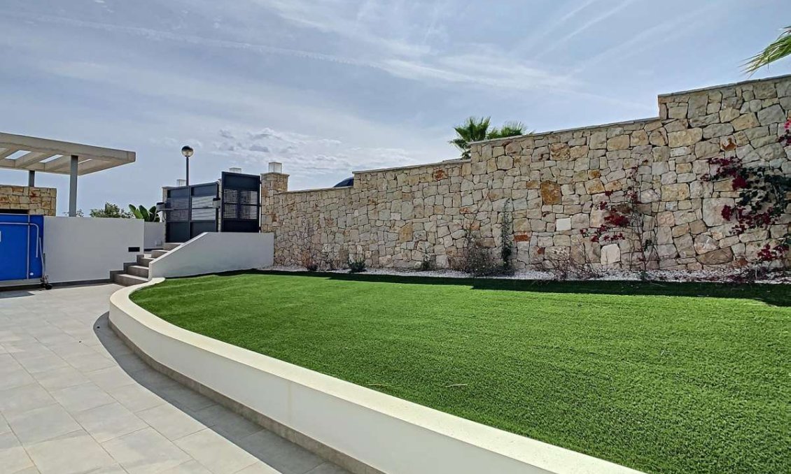 Segunda mano - Villa -
Cumbre del Sol - Costa Blanca