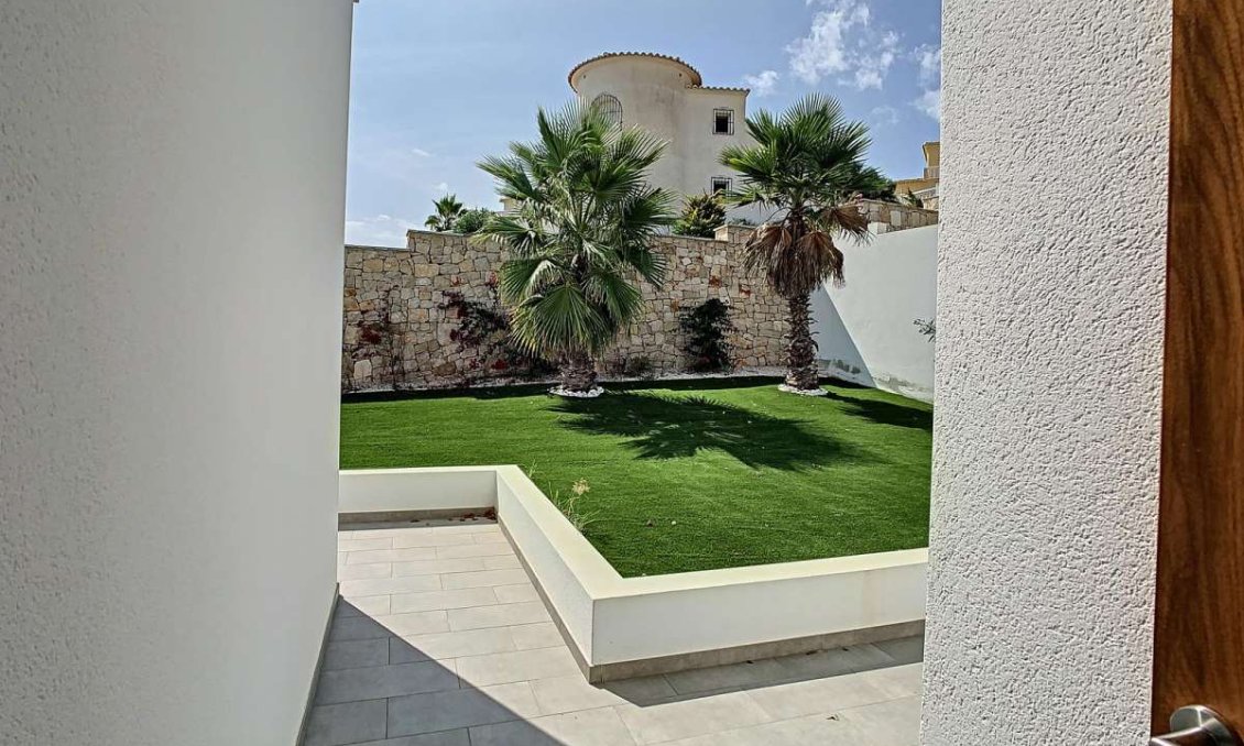 Segunda mano - Villa -
Cumbre del Sol - Costa Blanca