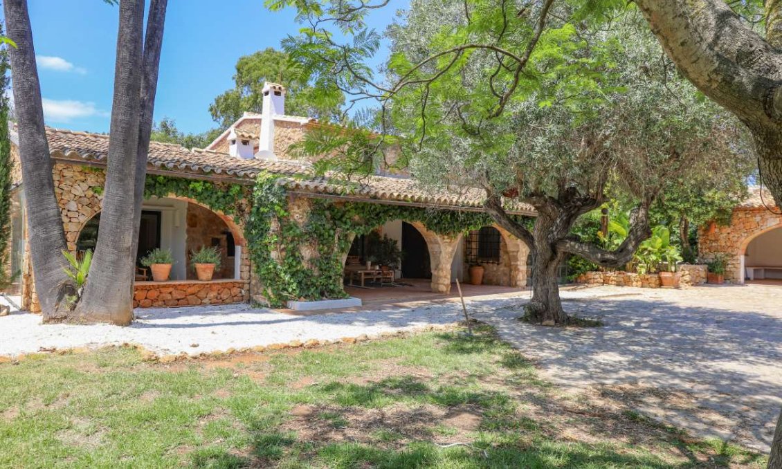 Segunda mano - Villa -
Senija - Inland