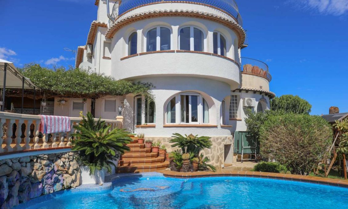 Segunda mano - Villa -
Jávea - Costa Blanca
